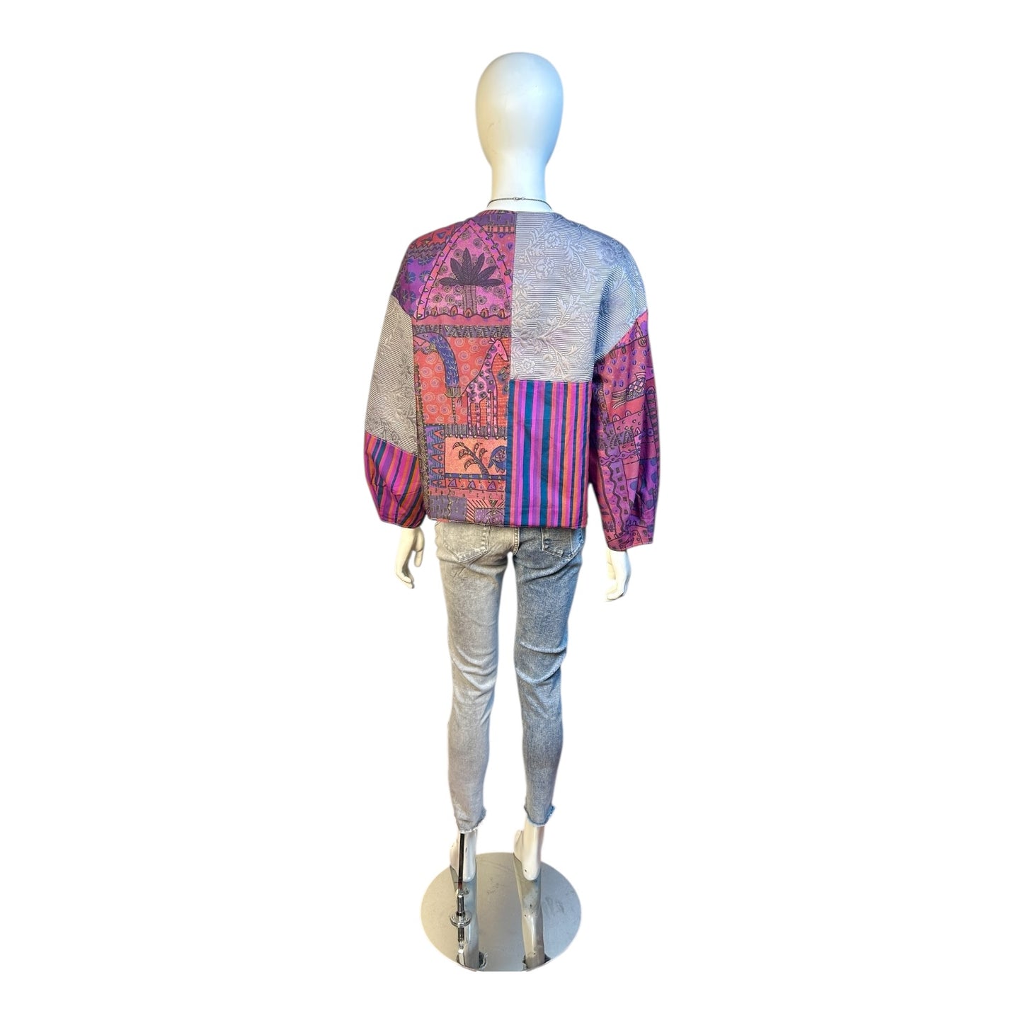 Chaqueta Multiforma Patchwork en Tonos Fucsia y Gris