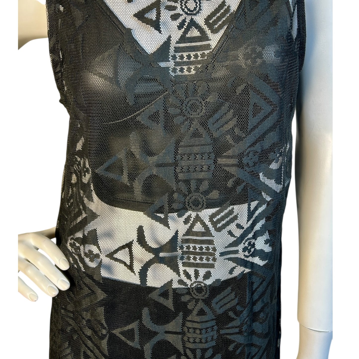 Vestido Sin Mangas de Encaje Tribal Negro - Luna Indomita