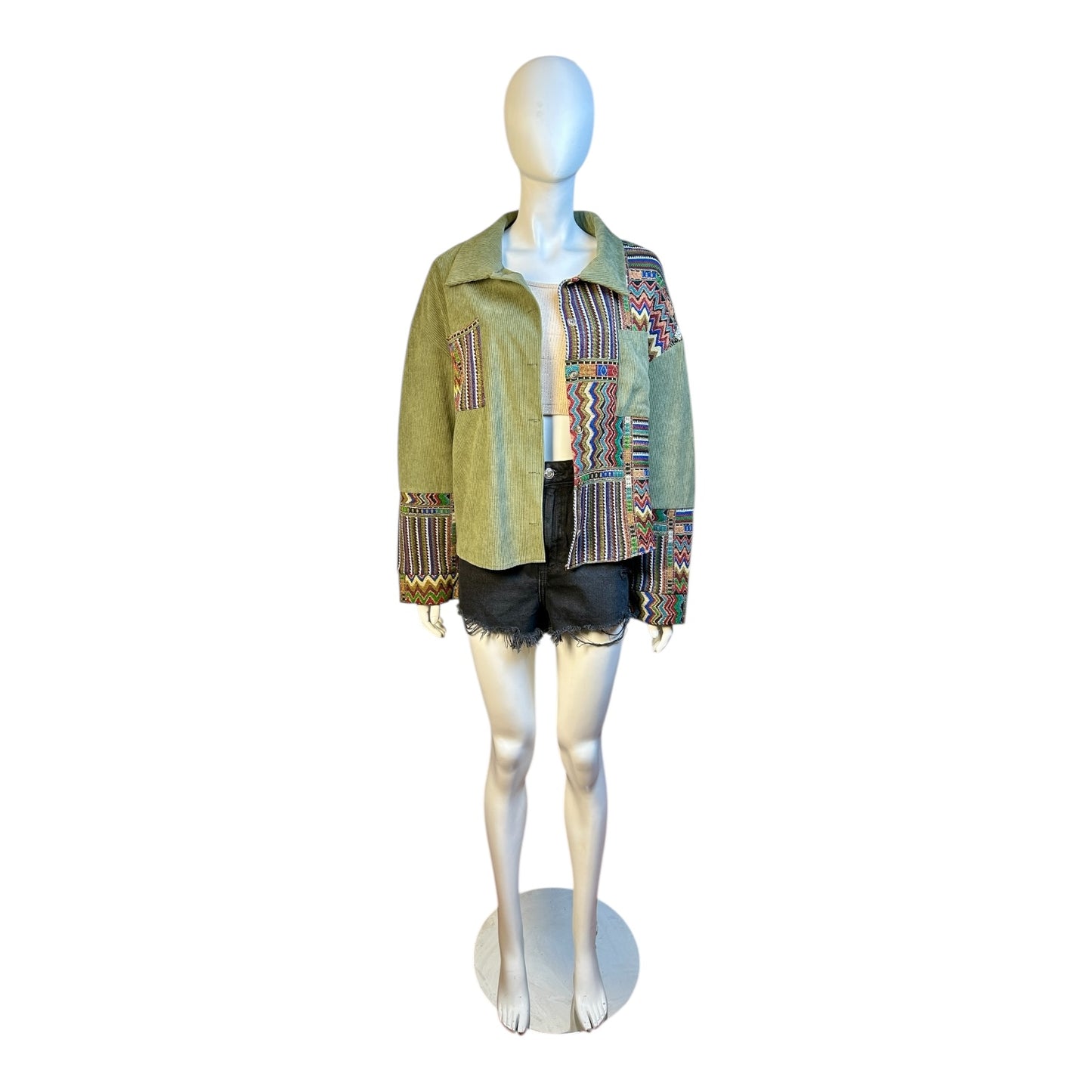 Chaqueta Patchwork Étnico sobre Pana Verde