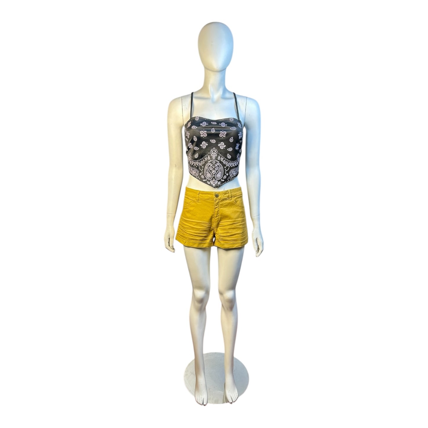 Peto Bandana Negro con Nudo Posterior