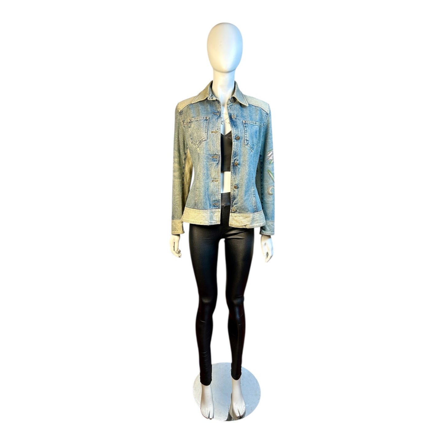 Chaqueta de Denim con Arte Floral Pintado a Mano