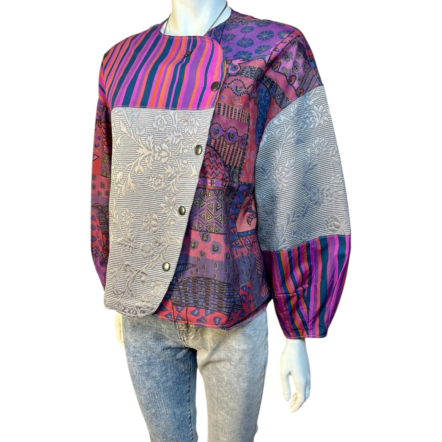 Chaqueta Multiforma Patchwork en Tonos Fucsia y Gris