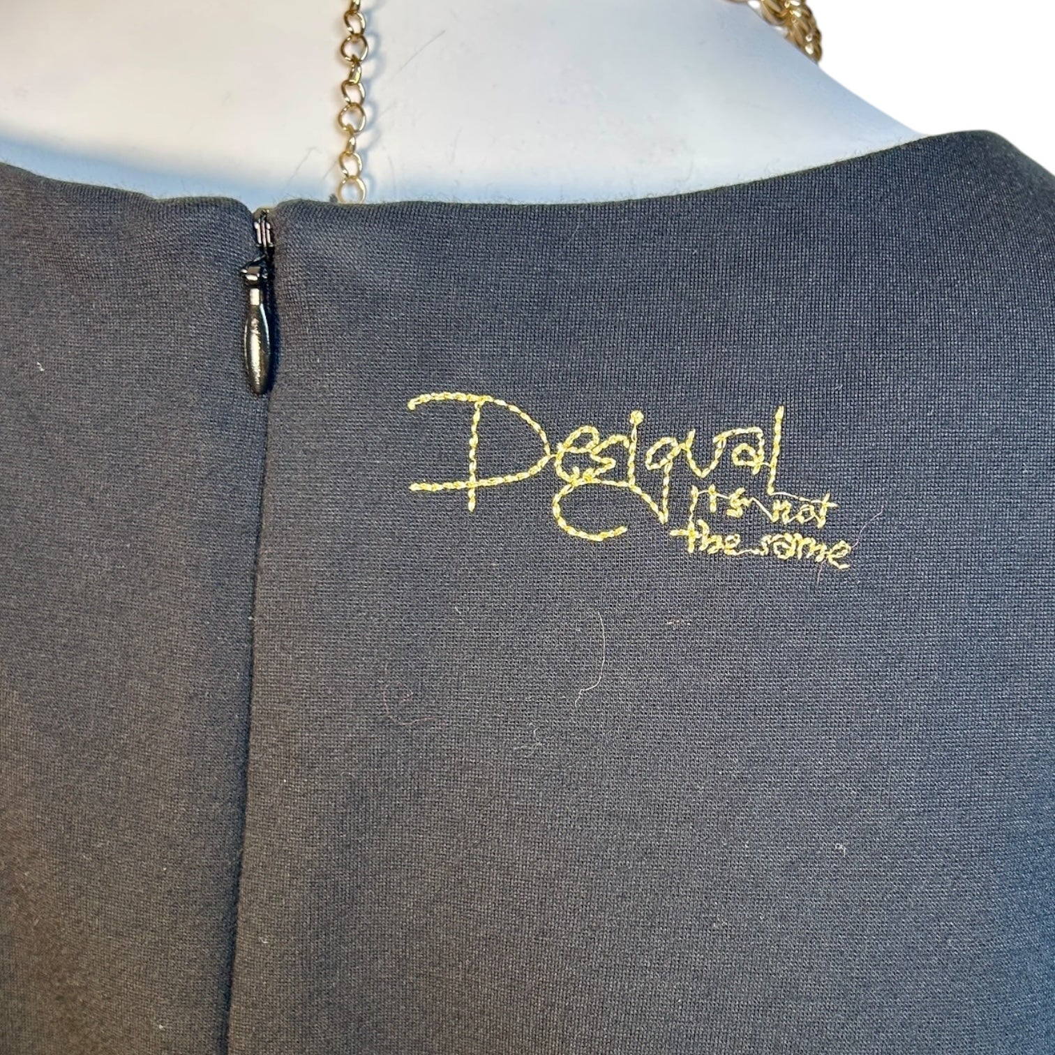 Vestido Corto Patchwork - DESIGUAL - Luna Indomita