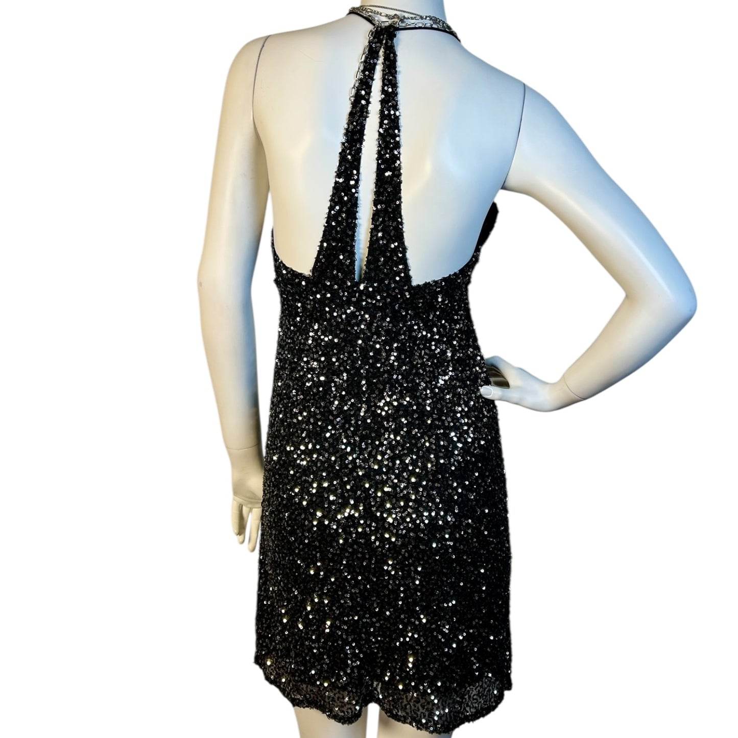 Vestido Nocturno de Lentejuelas – MANGO - Luna Indomita