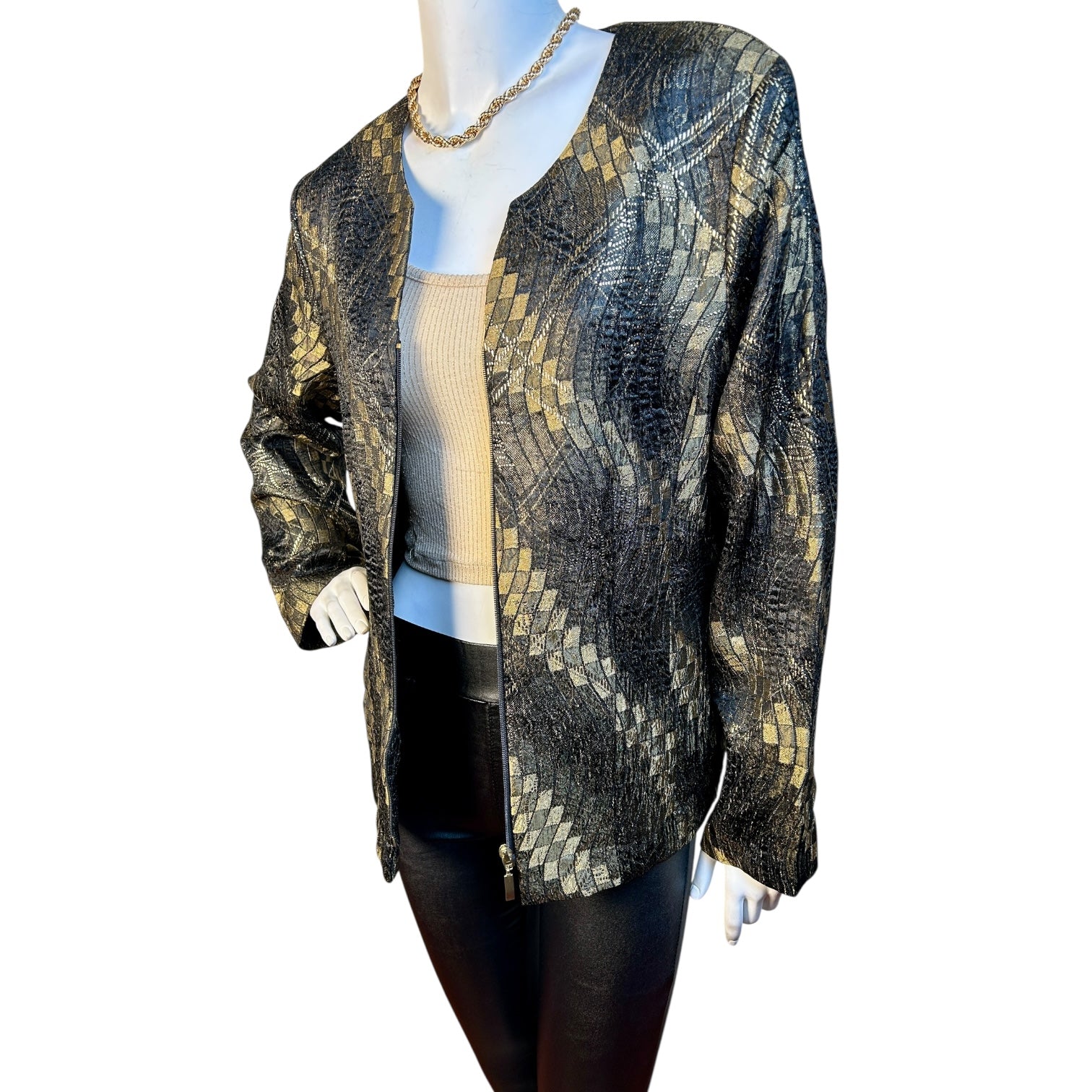 Chaqueta Metálica Negro y Dorado con Cremallera Frontal - Luna Indomita