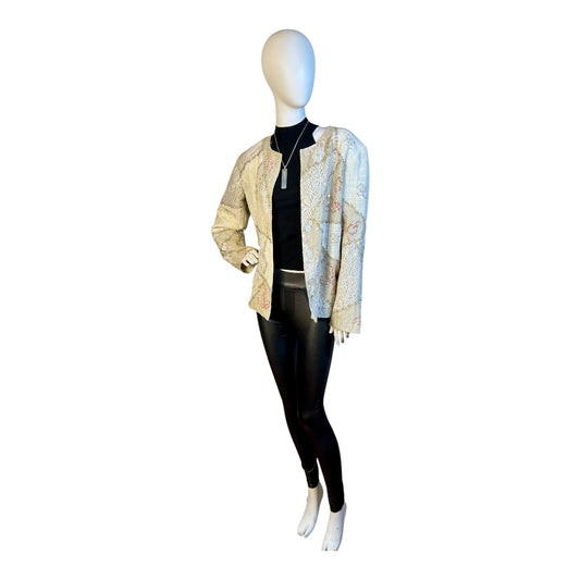 Chaqueta Patchwork en Beige con Bordados y Lentejuelas - Luna Indomita