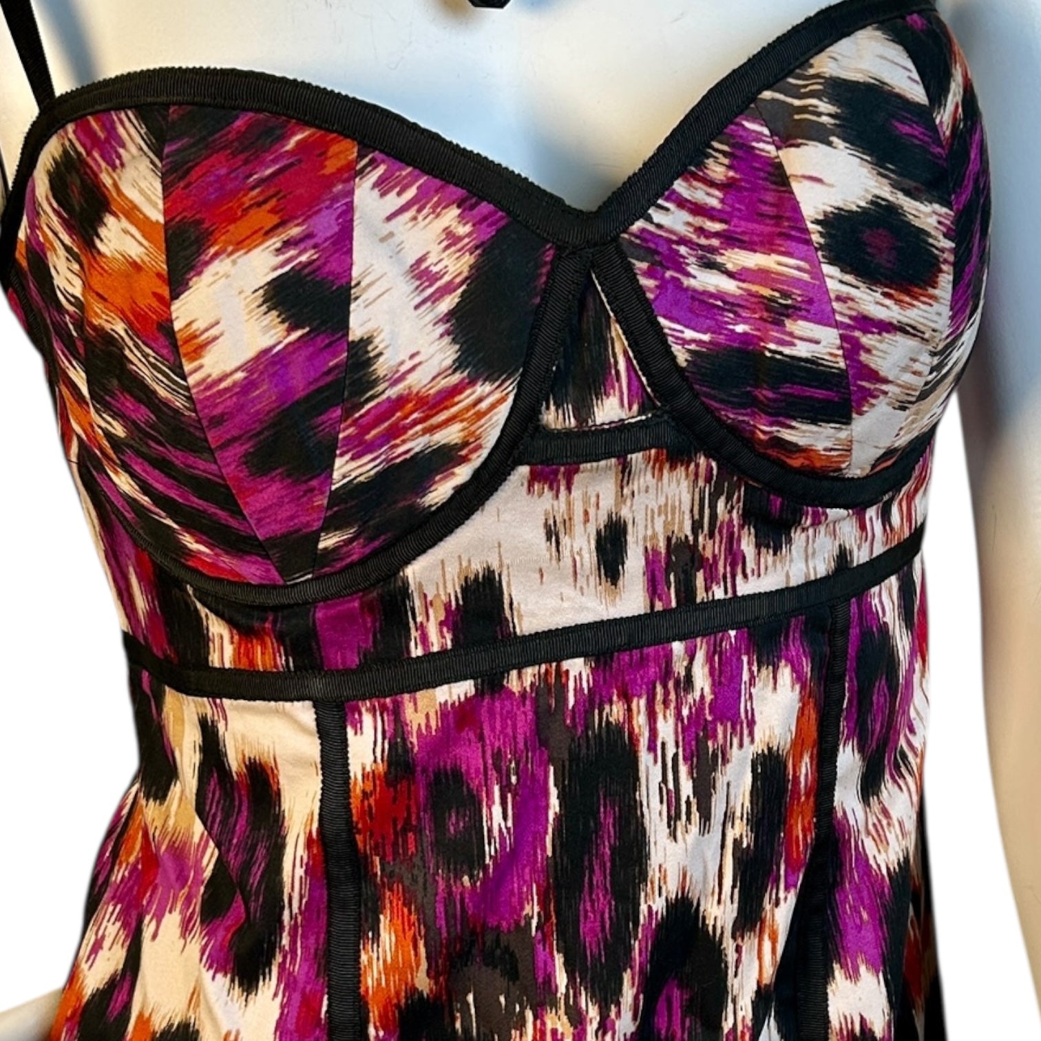 Vestido Corto con Estampado Animal Print Multicolor - Luna Indomita